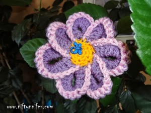 Funky Flower Fridays Week #9 by Jennifer Gregory of Niftynnifer's Crochet & Crafts