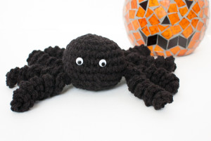 Crochet Spider Pattern by Petals to Picots