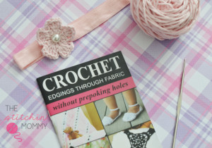 Crochet Flower Headband ~ The Stitchin' Mommy