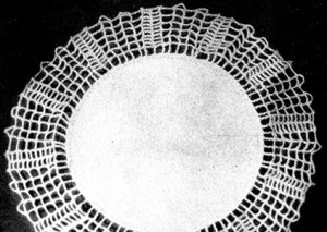Doily with Two Colored Mesh Edging ~ Free Vintage Crochet