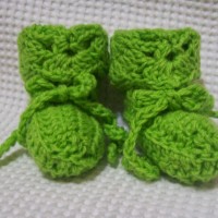 The Shy Butterfly Baby Booties ~ Cats-Rockin-Crochet