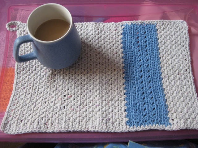 Placemat Pattern ~ Laurie Laliberte - Tales and Yarns