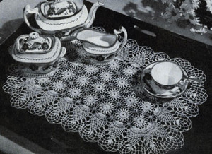 Pineapple Tray Mat ~ Free Vintage Crochet