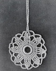 Curtain Pull ~ Free Vintage Crochet
