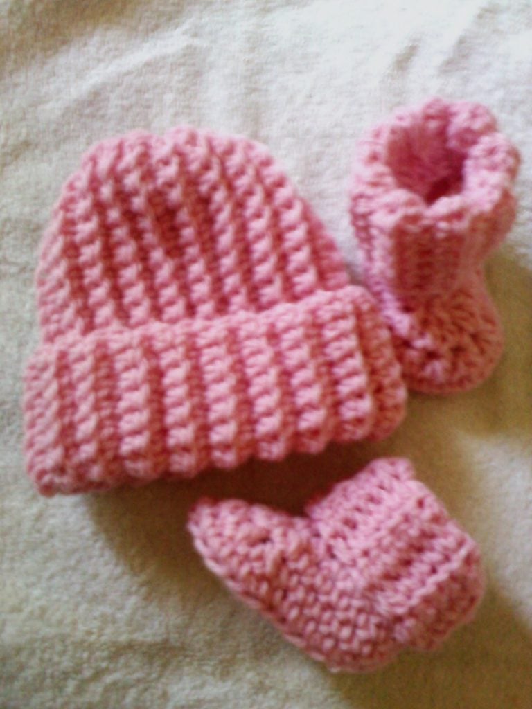 crochet cotton blanket baby ~ Beanie Pattern Baby Crochet and Ribbed FREE Booties