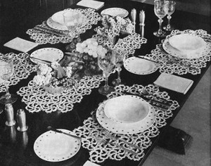 Snow Crystal Luncheon Set #7051 by Free Vintage Crochet