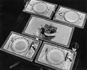 Mexicana Luncheon Set #7075 by Free Vintage Crochet