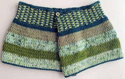Perpendicular Stripes Cowl by Marie Segares/Underground Crafter