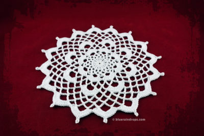 Charming Doily Crochet Pattern by blueraindrops