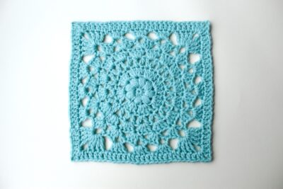 Circle of Friends Crochet Square by Veronika Cromwell from Blue Star Crochet