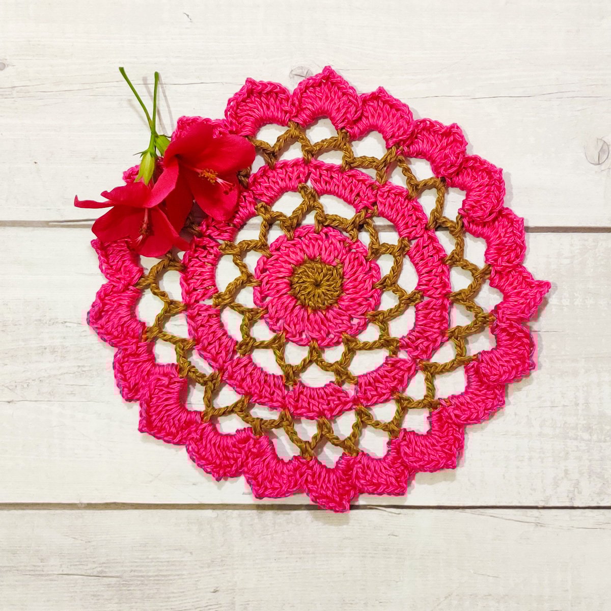 Ruffled Mini Flower Doily Crochet Pattern Bonanza