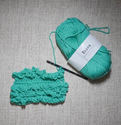 Lamb Stitch Stripes Section by Marie Segares/Underground Crafter.