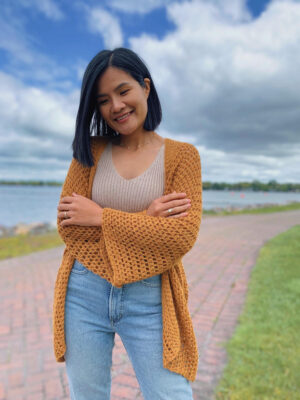Lightweight Crochet Cardigan by Wannipa Yunker / KnitcroAddict