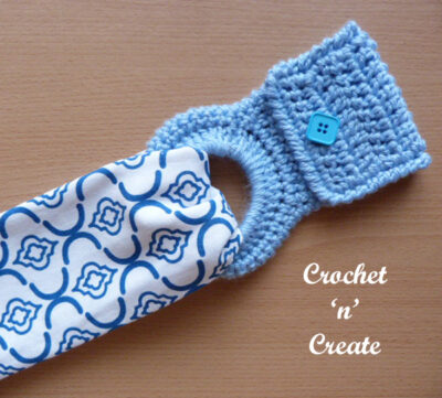 Kitchen Towel Holder by Heather Davidson from Crochet 'n' Create.