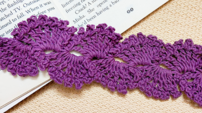 Easy Crochet Lace Bookmark by rajiscrafthobby.