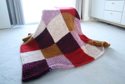 Cozy Corner Blanket by Miroslava Mihalkova from Exquisite Crochet UK