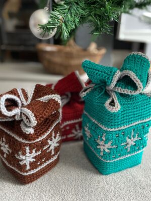 Snowflake Gift Box Wrap by Gemma Williams from Concrete Gems