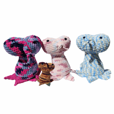 Hexapod Alien Amigurumi by Lisa Ferrel/My Fingers Fly