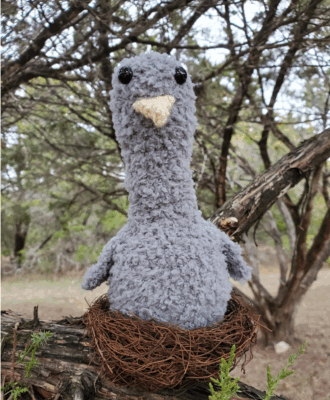 Baby Eagle Amigurumi by Lisa Ferrel/My Fingers Fly