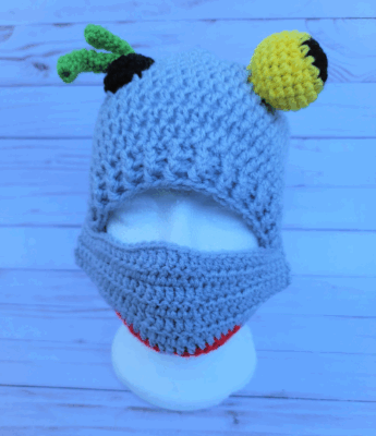 Zombie Messy Bun Hat by Lisa Ferrel/My Fingers Fly