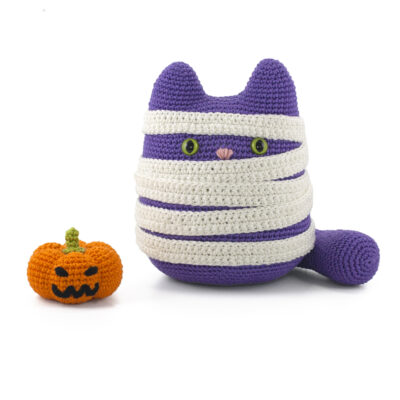 Kiki the Mummy Cat - Halloween Crochet Pattern by DIY Fluffies