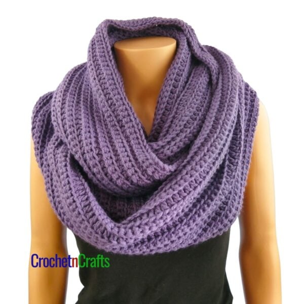 Single and Double Crochet Ribbed Cowl by CrochetNCrafts