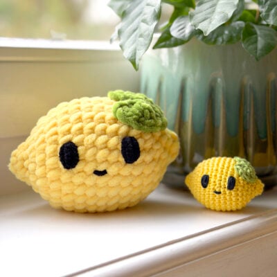 Lemon Keychain Crochet Pattern by Mariska Vos-Bolman from DIY Fluffies