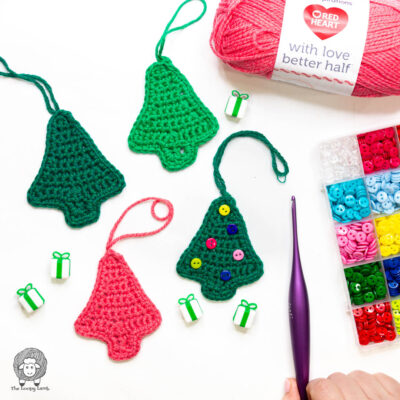 Mini Crochet Christmas Tree Pattern by Ashley Parker / The Loopy Lamb