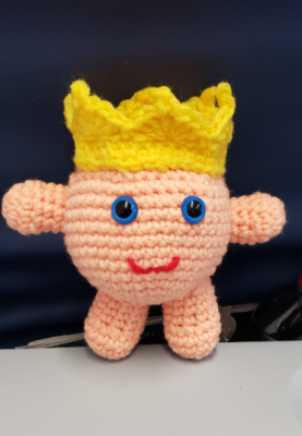 Peachy Queen Amigurumi by Lisa Ferrel/My Fingers Fly