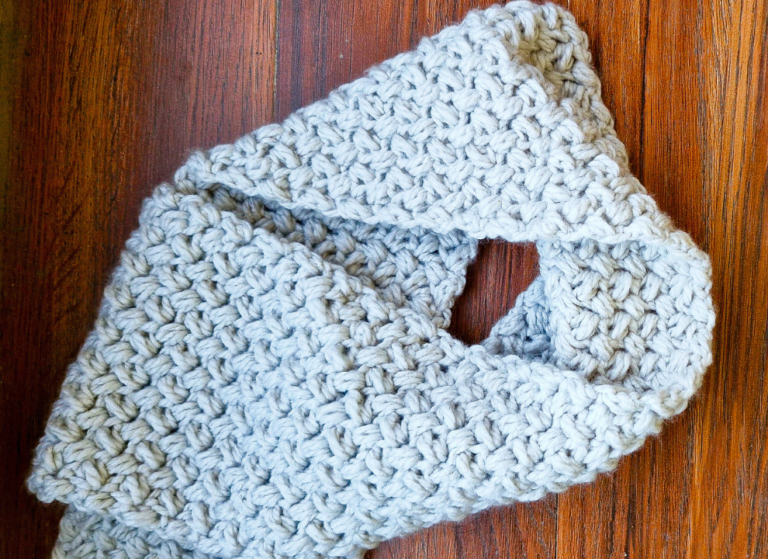 Frosty Winter Crochet Scarf with Bean Stitch