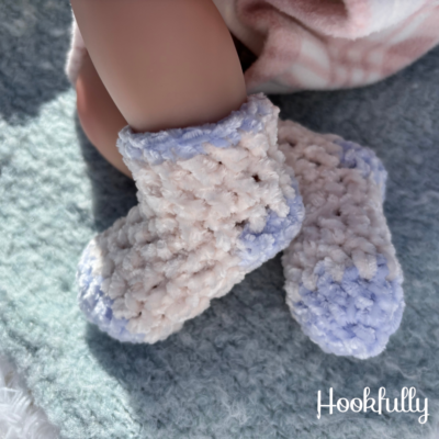 Snuggle Baby Socks by Hookfully
