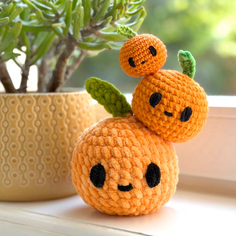 Cute mini Orange Amigurumi