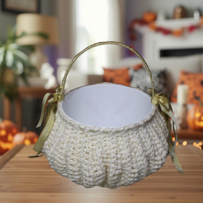 Cinderella's Carriage Halloween Bucket by Lisa Ferrel/My Fingers Fly