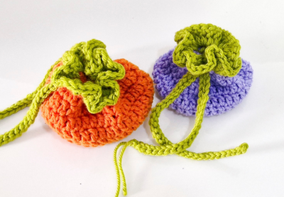 Easy Crochet Halloween Candy Bag Pattern - Easy Drawstring Candy Pouch by Raji's Craft Hobby